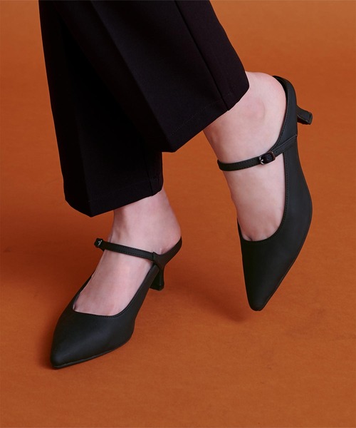 UR'S（ユアーズ）の「メリージェーンミュールサンダル（サンダル・レディース・ブラック/グレイッシュベージュ/ブラック系その他/ベージュ系その他・LL/S/M/L）」の7枚目の写真