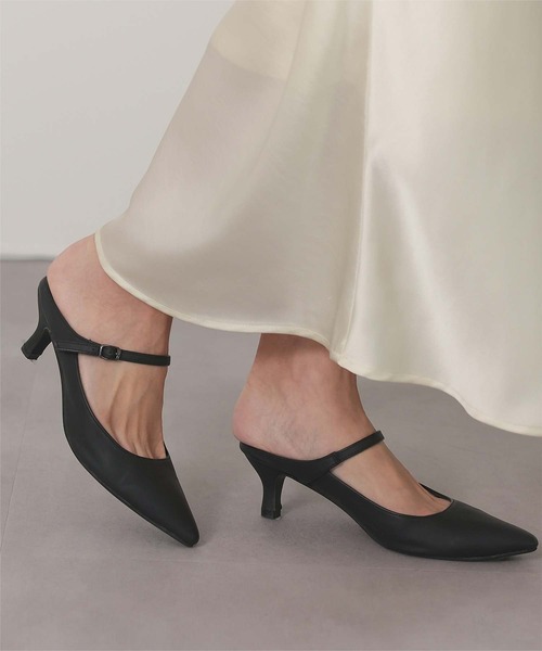 UR'S（ユアーズ）の「メリージェーンミュールサンダル（サンダル・レディース・ブラック/グレイッシュベージュ/ブラック系その他/ベージュ系その他・LL/S/M/L）」の19枚目の写真