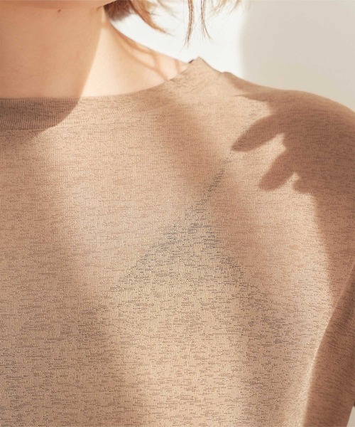 titivate(ティティベイト)の「シアークルーネックカットソー(Tシャツ/カットソー・レディース・アイボリー/ブラック/ピンク/ライトブラウン・L/M/S)」の21枚目の写真