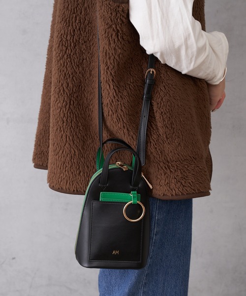 BIRTHDAY BAR（バースデイバー）の「アーチリング ミニショルダー ｜バイカラー ポーチつき（ショルダーバッグ・レディース・ブラック/ブラウン/アイボリー・フリー）」の4枚目の写真