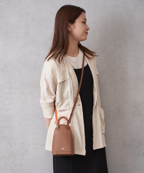 BIRTHDAY BAR（バースデイバー）の「アーチリング ミニショルダー ｜バイカラー ポーチつき（ショルダーバッグ・レディース・ブラック/ブラウン/アイボリー・フリー）」の21枚目の写真