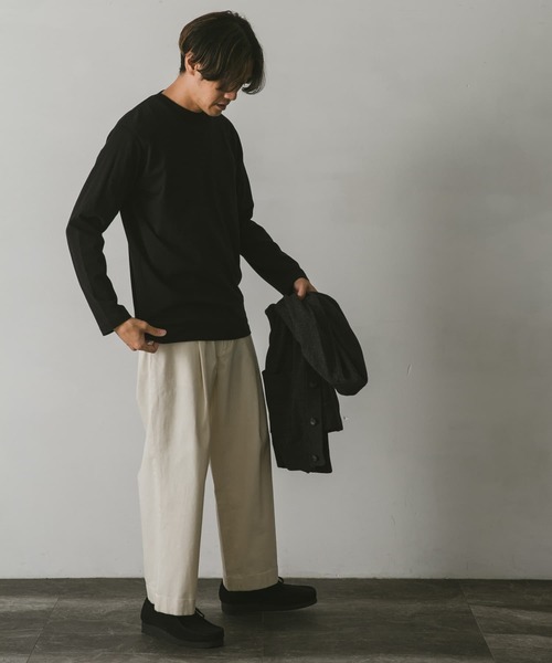 URBAN RESEARCH DOORS(アーバンリサーチドアーズ)の「USAコットンベーシックロングスリーブTシャツ(Tシャツ/カットソー・メンズ・ホワイト/ブラック/オレンジ/ブルー・MEDIUM/LARGE)」の18枚目の写真