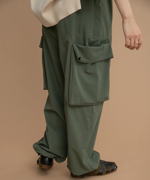 LAATO(ラート)の「POCKET WORK PANTS(その他パンツ・レディース・ベージュ/カーキ/ブラック/チャコールグレー・FREE)」の17枚目の写真