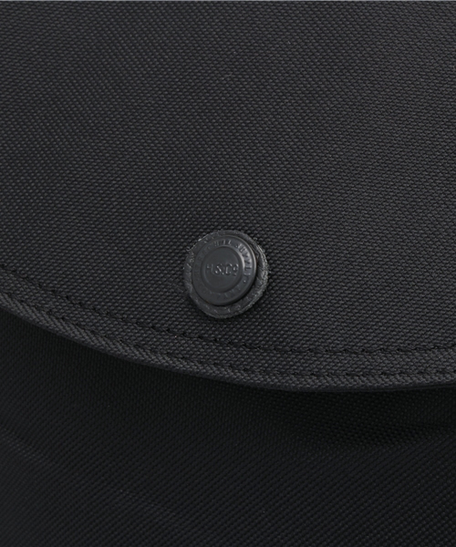 Herschel Supply(ハーシェルサプライ)の「★★HERSCHEL SUPPLY(ハーシェル サプライ): REID バックパック(バックパック/リュック・メンズ・オフホワイト/ブラック・ONE SIZE)」の10枚目の写真