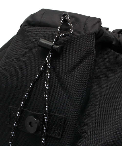 Herschel Supply(ハーシェルサプライ)の「★★HERSCHEL SUPPLY(ハーシェル サプライ): REID バックパック(バックパック/リュック・メンズ・オフホワイト/ブラック・ONE SIZE)」の11枚目の写真