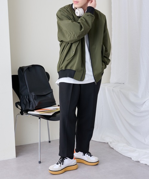 COLONY 2139（コロニートゥーワンスリーナイン）の「BIG MA-1（MA-1・メンズ・ブラック/モスグリーン/グレイッシュベージュ・MEDIUM/LARGE）」の12枚目の写真