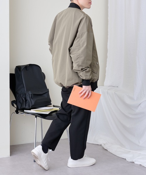 COLONY 2139（コロニートゥーワンスリーナイン）の「BIG MA-1（MA-1・メンズ・ブラック/モスグリーン/グレイッシュベージュ・MEDIUM/LARGE）」の15枚目の写真