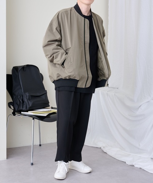 COLONY 2139（コロニートゥーワンスリーナイン）の「BIG MA-1（MA-1・メンズ・ブラック/モスグリーン/グレイッシュベージュ・MEDIUM/LARGE）」の6枚目の写真