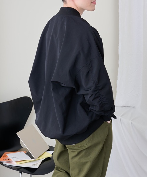 COLONY 2139（コロニートゥーワンスリーナイン）の「BIG MA-1（MA-1・メンズ・ブラック/モスグリーン/グレイッシュベージュ・MEDIUM/LARGE）」の13枚目の写真