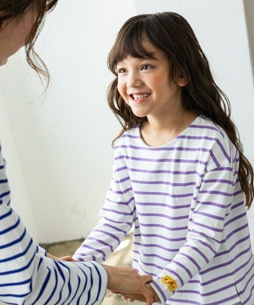 lulpini（ルルピー二）の「kids【クレパスコラボ】ボーダーロングスリーブTシャツ（Tシャツ/カットソー・キッズ・ホワイト×ブルー/ホワイト×パープル/ホワイト×ピンク・S/M/L）」の2枚目の写真