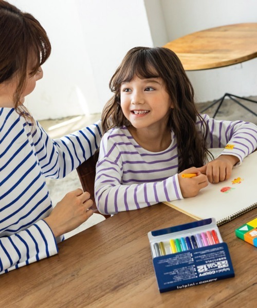 lulpini（ルルピー二）の「kids【クレパスコラボ】ボーダーロングスリーブTシャツ（Tシャツ/カットソー・キッズ・ホワイト×ブルー/ホワイト×パープル/ホワイト×ピンク・S/M/L）」の6枚目の写真