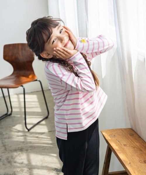 lulpini（ルルピー二）の「kids【クレパスコラボ】ボーダーロングスリーブTシャツ（Tシャツ/カットソー・キッズ・ホワイト×ブルー/ホワイト×パープル/ホワイト×ピンク・S/M/L）」の15枚目の写真