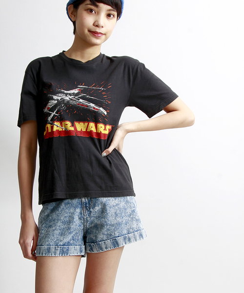 WEGO(ウィゴー)の「WEGO/ハイウエストデニムショーツ(デニムパンツ・レディース・インディゴブルー/ライトインディゴブルー・LARGE/MEDIUM)」の2枚目の写真