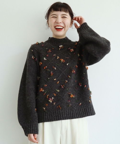 l'atelier du savon（アトリエドサボン）の「もしゃもしゃお花アーガイルPO（ニット/セーター・レディース・アイボリー/チャコールグレー/ピンク/ライトベージュ・FREE）」の13枚目の写真