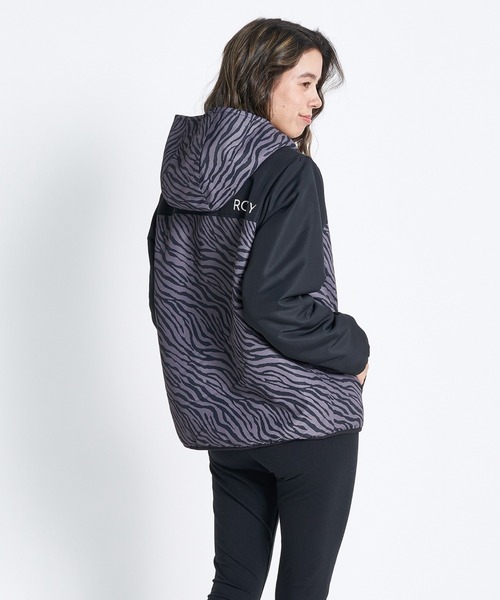 ROXY(ロキシー)の「ANIMAL BOA/ロキシーモコモコリバーシブルボアブルゾン(ブルゾン・レディース・ベージュ/ネイビー/ブラック・SMALL/MEDIUM/LARGE)」の9枚目の写真