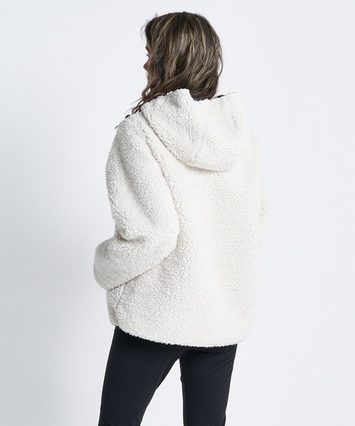 ROXY(ロキシー)の「ANIMAL BOA/ロキシーモコモコリバーシブルボアブルゾン(ブルゾン・レディース・ベージュ/ネイビー/ブラック・SMALL/MEDIUM/LARGE)」の21枚目の写真