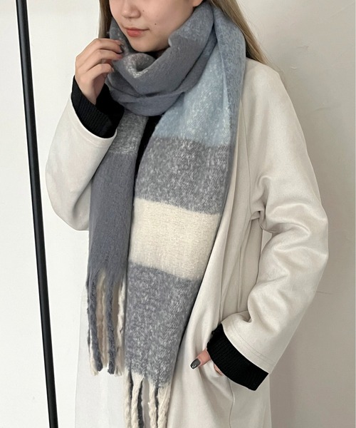 prose verse（プロズヴェール）の「起毛チェックマフラー（マフラー・レディース・グリーン/グレー/ブルー/イエロー・ﾌﾘ-）」の5枚目の写真