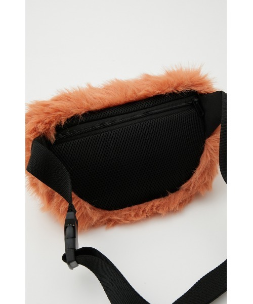 RODEO CROWNS WIDE BOWL（ロデオクラウンズワイドボウル）の「FAUX FUR WAIST BAG（ボディバッグ/ウエストポーチ・レディース・オレンジ/ブラック/ターコイズブルー・FREE）」の11枚目の写真