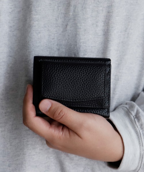VitaFelice（ヴィータフェリーチェ）の「【スキミング防止】本革スクエアミニウォレット（財布・レディース・グリーン系その他/ベージュ系その他/グリーン/ダークブルー/ライトパープル/モスグリーン/パープル系その他/オレンジ/ブルー系その他/ブラック/イエロー/ブラウン/ベビーピンク/ライトベージュ/オフホワイト・FREE）」の3枚目の写真