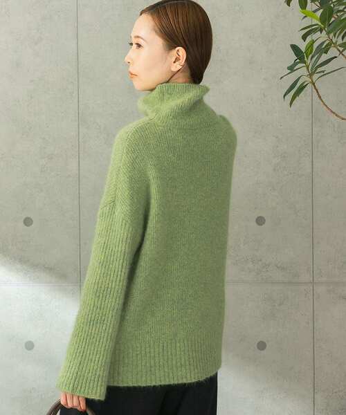 URBAN RESEARCH ROSSO（アーバンリサーチロッソ）の「モヘアリブニット（ニット/セーター・レディース・グリーン系その他/ロイヤルブルー・FREE）」の6枚目の写真