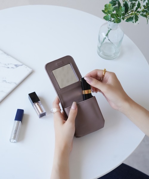 IAMUSE(アイアミューズ)の「ミラー付きマグネットリップポーチ S0828【IAMUSE】(ポーチ・レディース・グレイッシュベージュ/ライトベージュ/ベージュ・FREE)」の15枚目の写真