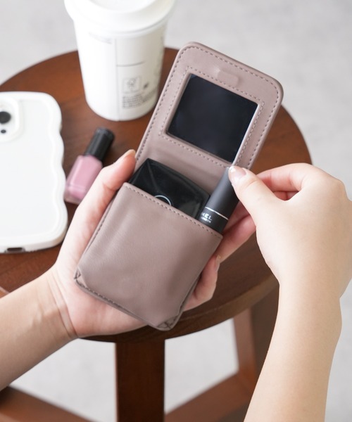IAMUSE(アイアミューズ)の「ミラー付きマグネットリップポーチ S0828【IAMUSE】(ポーチ・レディース・グレイッシュベージュ/ライトベージュ/ベージュ・FREE)」の13枚目の写真