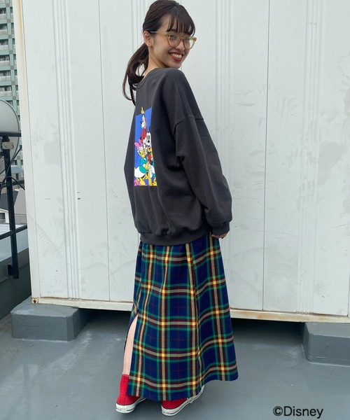 RODEO CROWNS WIDE BOWL（ロデオクラウンズワイドボウル）の「(M&F)FRIENDSスウェットトップス WL（Tシャツ/カットソー・レディース・オレンジ/アイボリー/チャコールグレー・FREE）」の20枚目の写真