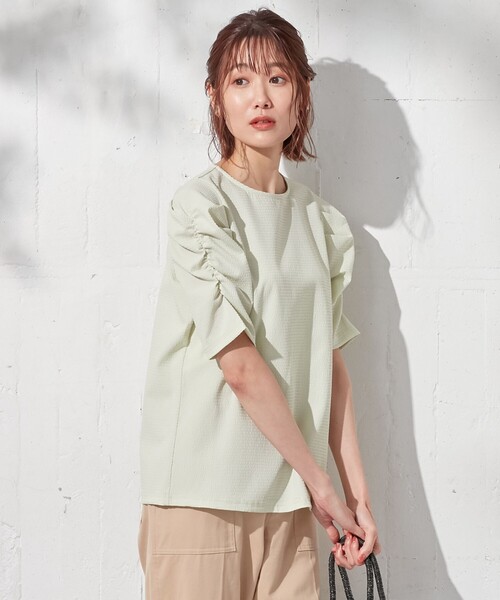 【セール】【洗える】さらっと快適サッカーギャザースリーブ ブラウス（Tシャツ/カットソー）｜組曲（クミキョク）