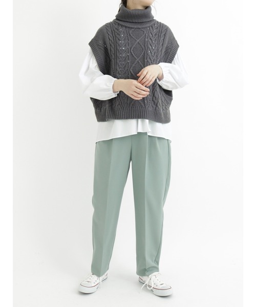 Samansa Mos2 blue（サマンサモスモスブルー）の「ケーブルニットベスト（ベスト・レディース・ベージュ/グレー/オフホワイト・ﾌﾘ-）」の12枚目の写真