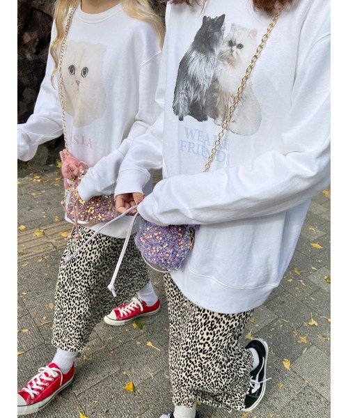 WC（ダブル シー）の「キャットプリントBIGスウェット（スウェット・レディース・ピンク/サックスブルー・FREE）」の2枚目の写真