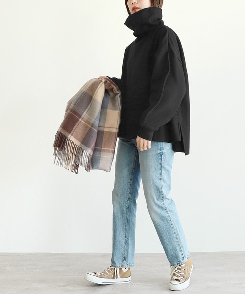 reca（レカ）の「オフタートルプルオーバー（スウェット・レディース・キナリ/ブラック/グレイッシュブルー・FREE）」の5枚目の写真