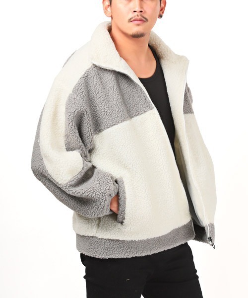 LUXSTYLE(ラグスタイル)の「切り替えボアジャケット(ブルゾン・メンズ・ホワイト×グレー/ホワイト×ブラック・L/XL/M)」の2枚目の写真