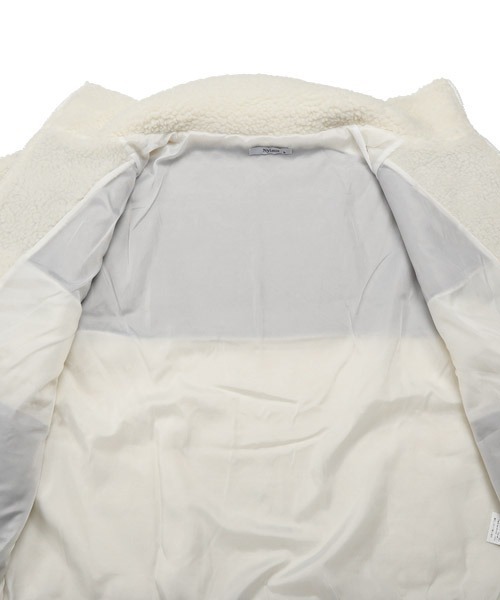 LUXSTYLE(ラグスタイル)の「切り替えボアジャケット(ブルゾン・メンズ・ホワイト×グレー/ホワイト×ブラック・L/XL/M)」の13枚目の写真