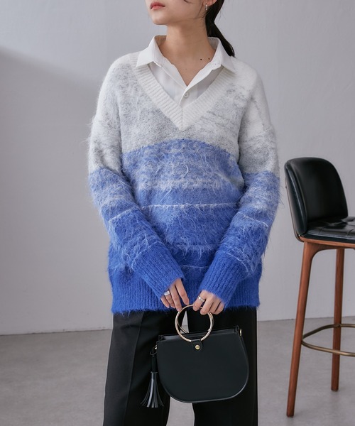 Lui's(ルイス)の「グラデーションジャガードニット(ニット/セーター・レディース・グレー/ブルー・FREE)」の5枚目の写真