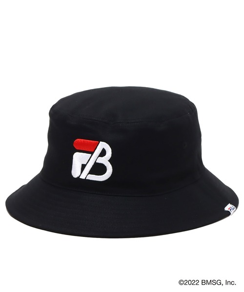 FILA（フィラ）の「FILA x BE:FIRST LOGO HAT / フィラ × ビーファースト ロゴ ハット（ハット・メンズ・ホワイト/ブラック・FREE）」の2枚目の写真