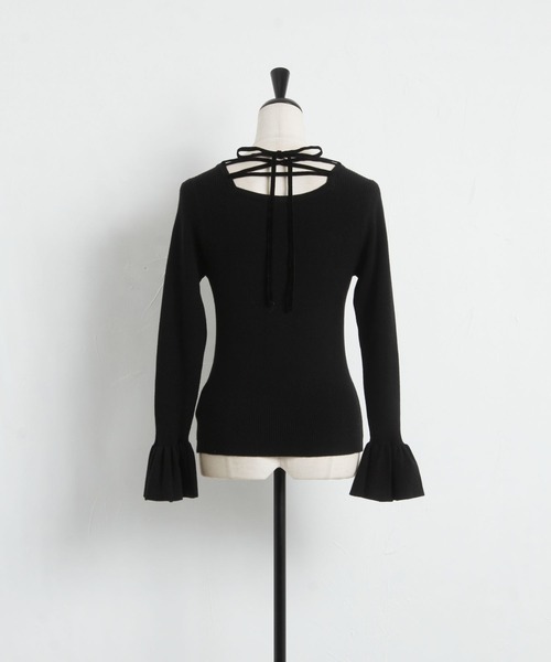 tocco closet（トッコ　クローゼット）の「バックレースアップ袖口フリルリブニットプルオーバー（ニット/セーター・レディース・レッド/アイボリー/ブラック・M）」の9枚目の写真