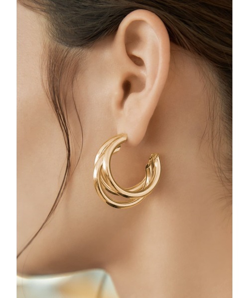 STYLE DELI（スタイルデリ）の「トリプルリングフープピアス（ピアス（両耳用）・レディース・ゴールド/シルバー・FREE）」の5枚目の写真