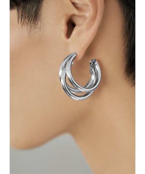 STYLE DELI（スタイルデリ）の「トリプルリングフープピアス（ピアス（両耳用）・レディース・ゴールド/シルバー・FREE）」の8枚目の写真