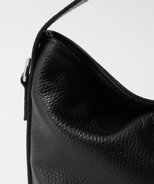 ELYSIR（エリジール）の「＜ELYSIR＞レザー スクエア ワンショルダー バッグ -2WAY-（ショルダーバッグ・レディース・ホワイト/ブラック・FREE）」の12枚目の写真