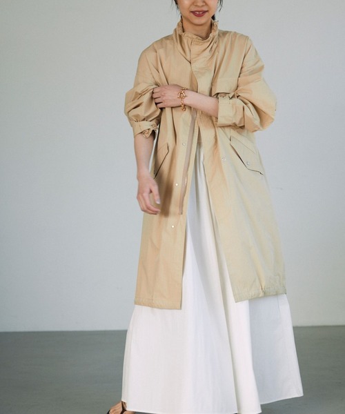 オシャレ★BABYLONE MANTECO★ポンチョ カーキ定価6万バビロン オシャレ☆BABYLONE MANTECO☆ポンチョ 偉い カーキ定価6万バビロン