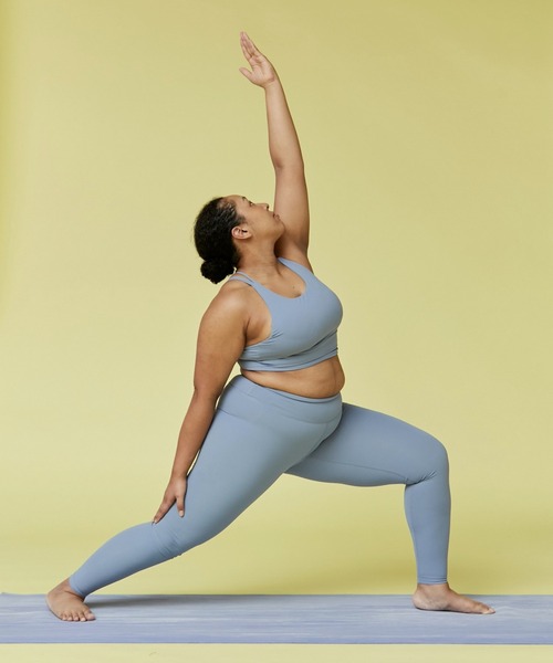 Julier Yoga and Relax(ジュリエヨガアンドリラックス)の「Julier yogaworks×Julier天然ゴムヨガマット(スポーツグッズ・レディース・パープル・FREE)」の4枚目の写真