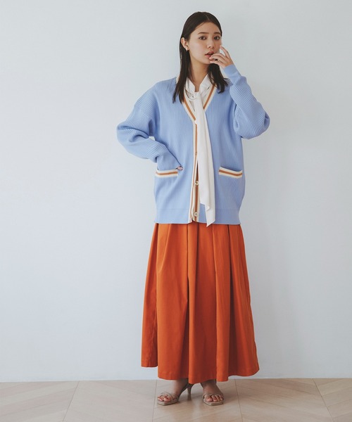 N.（N. Natural Beauty Basic）（エヌエヌナチュラルビューティーベーシック）の「【S Size Line】◆切替タックボリュームスカート（スカート・レディース・オフホワイト/ブラック/オレンジ・SMALL/MEDIUM）」の3枚目の写真