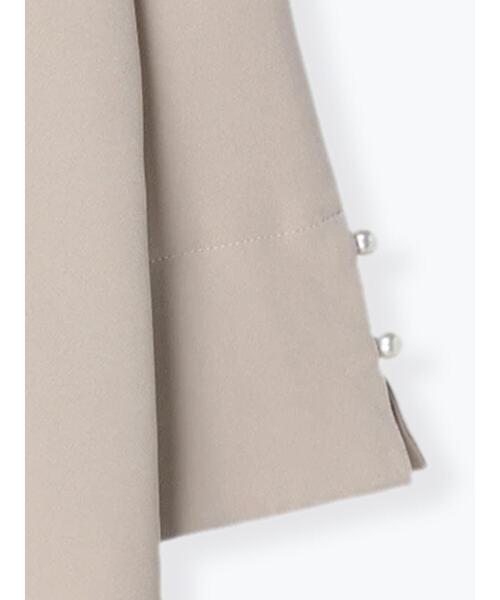 Te chichi（テチチ）の「ダブルクロス袖口パール釦バックペプラムブラウス（シャツ/ブラウス・レディース・ネイビー/ベージュ・ﾌﾘ-）」の17枚目の写真