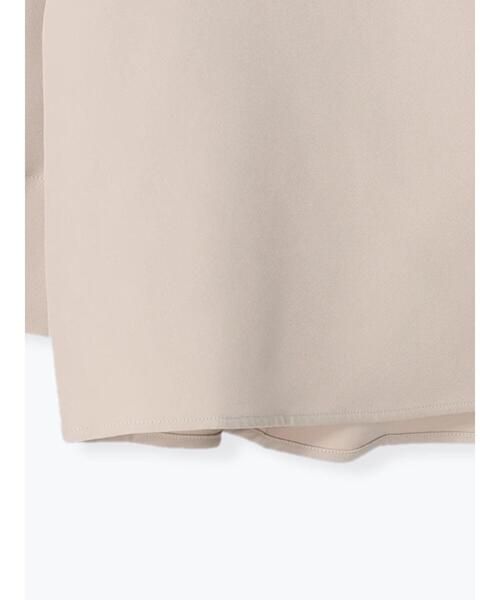 Te chichi（テチチ）の「ダブルクロス袖口パール釦バックペプラムブラウス（シャツ/ブラウス・レディース・ネイビー/ベージュ・ﾌﾘ-）」の18枚目の写真