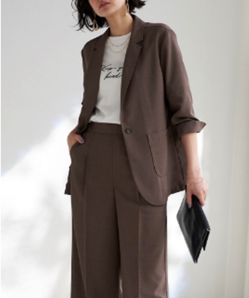 BELLUNA（ベルーナ）の「リネンライクジャケット（スーツジャケット・レディース・ベージュ/ネイビー/ブラウン・X-LARGE/LARGE/MEDIUM）」の12枚目の写真