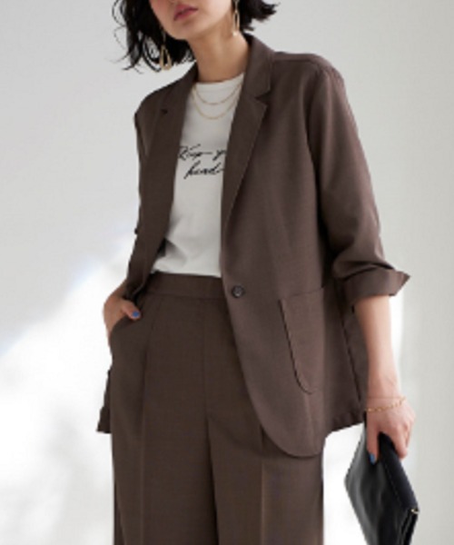 BELLUNA（ベルーナ）の「リネンライクジャケット（スーツジャケット・レディース・ベージュ/ネイビー/ブラウン・X-LARGE/LARGE/MEDIUM）」の9枚目の写真