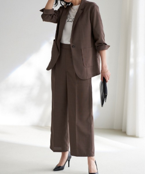 BELLUNA（ベルーナ）の「リネンライクジャケット（スーツジャケット・レディース・ベージュ/ネイビー/ブラウン・X-LARGE/LARGE/MEDIUM）」の20枚目の写真