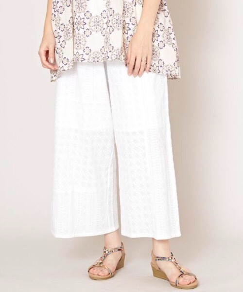 チャイハネ(チャイハネ)の「【チャイハネ】シフリー刺繍ワイドパンツ(その他パンツ・レディース・ホワイト/パープル/オレンジ・FREE)」の2枚目の写真