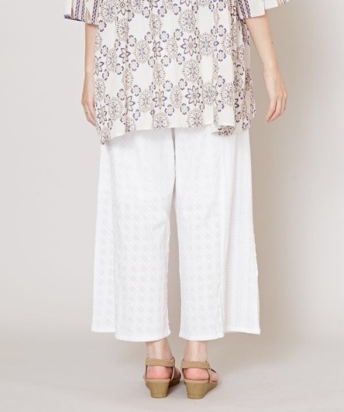 チャイハネ(チャイハネ)の「【チャイハネ】シフリー刺繍ワイドパンツ(その他パンツ・レディース・ホワイト/パープル/オレンジ・FREE)」の7枚目の写真