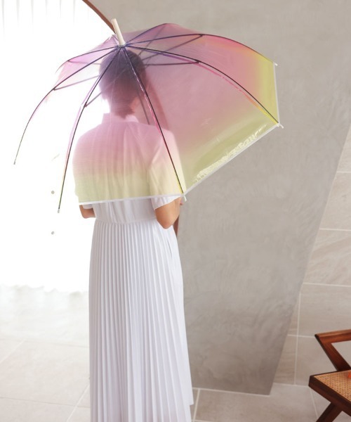 DONOBAN（ドノバン）の「グラデーションビニール傘（長傘・レディース・ピンク/パープル/ブルー・ONESIZE）」の10枚目の写真